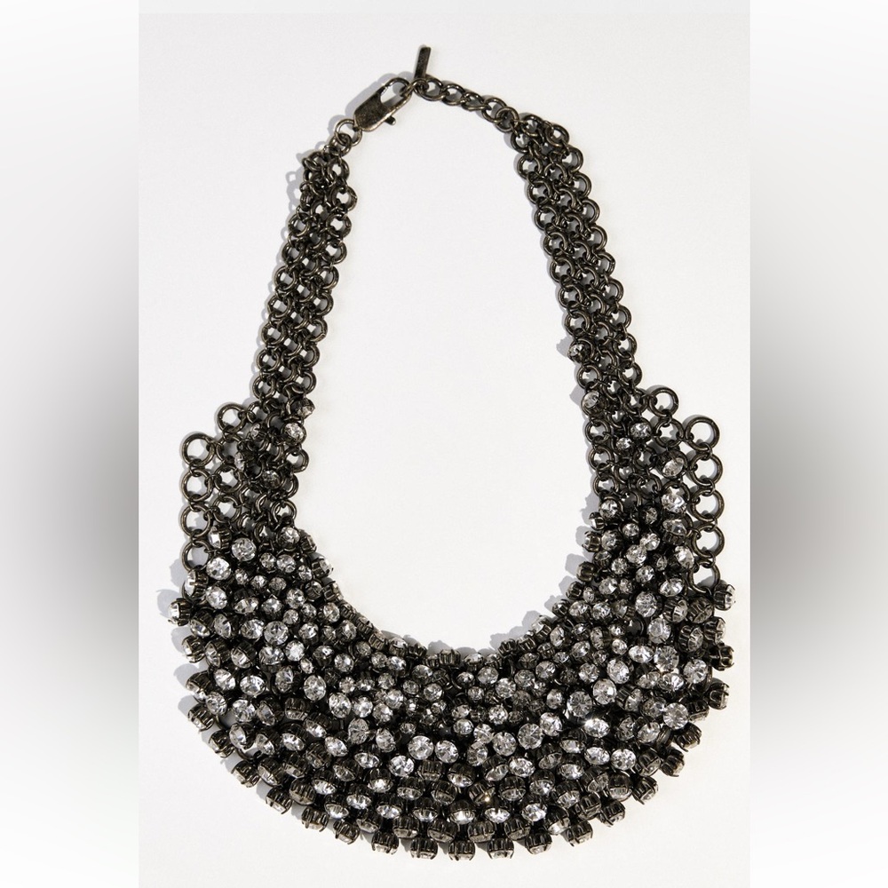 NWOT ZARA JEWEL NECKLACE